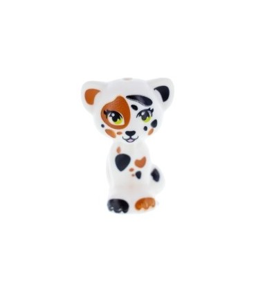 White Cat, Friends / Elves, Sitting with Black Nose and Lime Eyes, Dark Orange and Black Patches